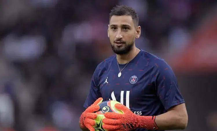 多纳鲁马面临的最尴尬问题不是转会，而是缺席26世界杯